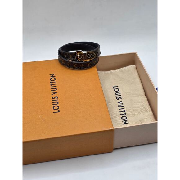 Louis Vuitton Brown 'Fasten Your LV' Monogram Wrap Bracelet - Picture 2 of 16